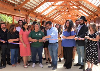 Dan el vamos al nuevo «pueblito artesanal» de Llay Llay