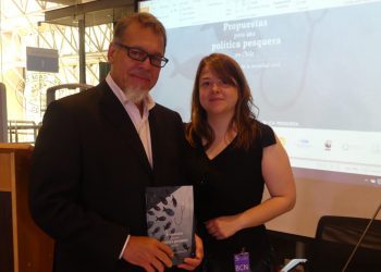 Presentan libro «Propuestas para una política pesquera en Chile»