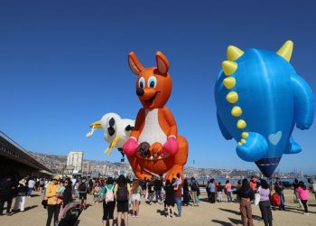 Primera jornada de «Valparaíso se eleva» recibe gran asistencia de público