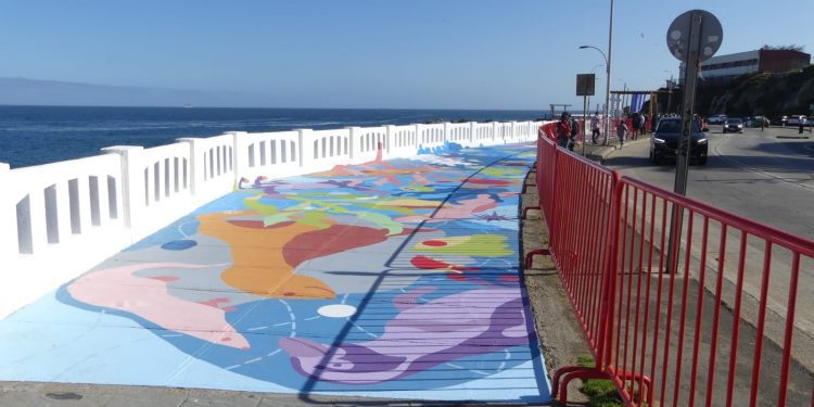 Valparaíso: Inauguran mural SuelAR en Avenida Altamirano