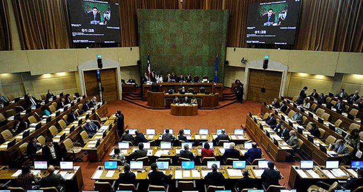 Cámara de Diputados aprueba nombres de 12 expertos para el nuevo proceso constituyente