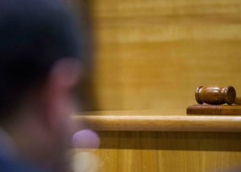 Valparaíso: Hombre que mató a su madre con un hacha es ingresado a Hospital penal