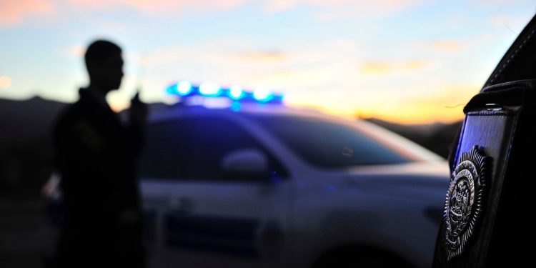 Detienen a sujeto por adquisición y almacenamiento de Pornografía Infantil