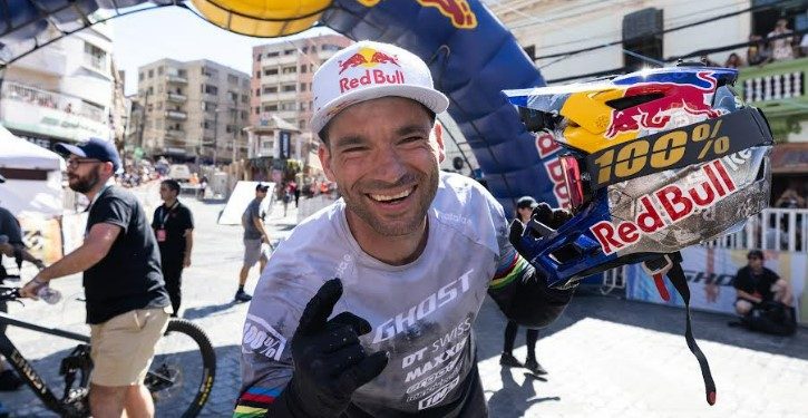 Tomas Slavík se consagró tricampeón de Red Bull Valparaíso Cerro Abajo
