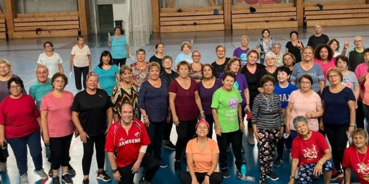 Valparaíso: Desarrollan Talleres deportivos en Polideportivo Renato Raggio