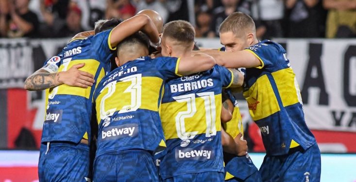 Everton peleó de igual a igual y rescató un punto desde el Monumental