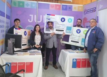 Junaeb pide a estudiantes que ingresaron a la educación superior a tomarse la foto para la TNE