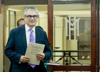 Ministerio de Hacienda prepara contratación de seguro contra  terremotos