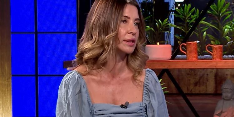 Francisca Merino asegura que en SQP consumían alcohol en el programa