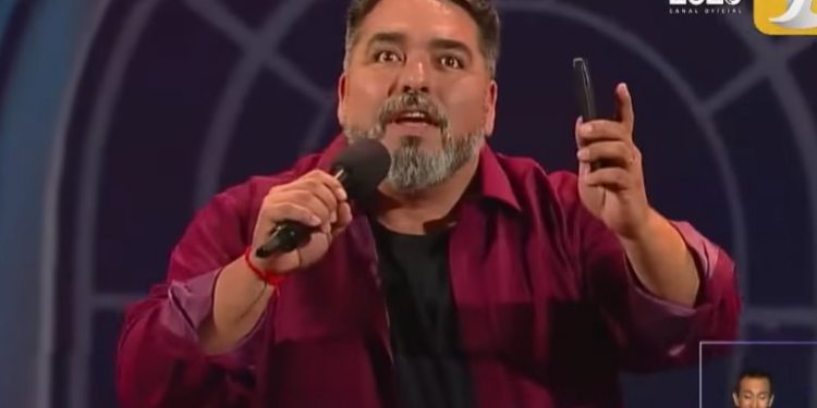 Chiste de Rodrigo Villegas hizo colapsar página web