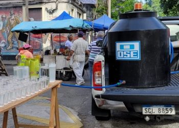 Uruguay limita el uso de agua potable debido a sequía