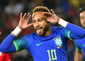 Neymar agota la paciencia de sus vecinos debido a las constantes fiestas