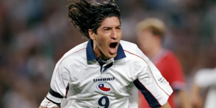 Iván Zamorano: «Al futbolista chileno le cuesta mucho emigrar y rendir»