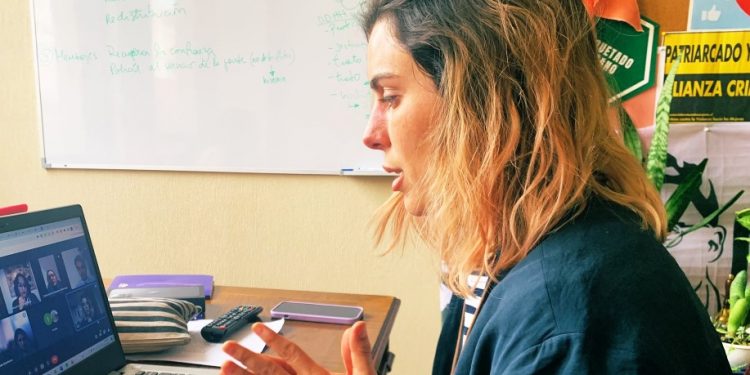 Diputada Orsini pide detener mensajes de odio después de ser vinculada con Jorge Valdivia