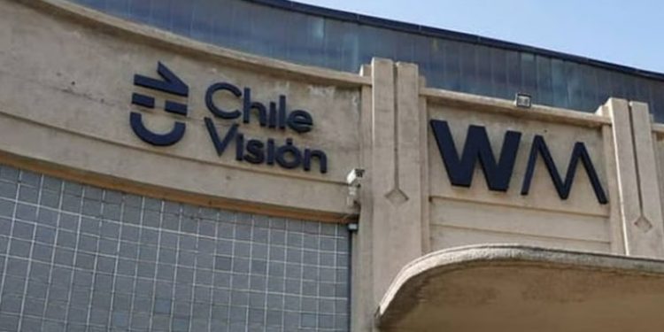 Conocido notero se despide de matinal de Chilevisión
