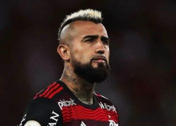 Arturo Vidal da marcha atrás y se arrepiente de furiosa reacción