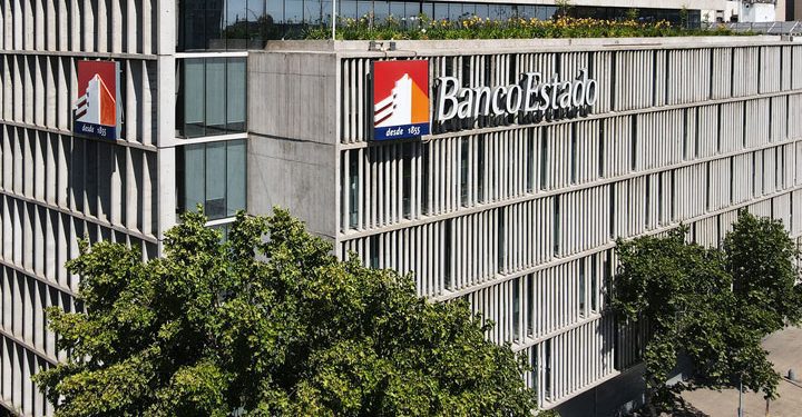 Sernac presenta demanda colectiva contra Banco Estado por casos de fraudes