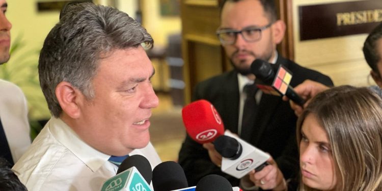 Diputado Venegas y Subcomisaría El Belloto: «No se entiende que no esté operativa»