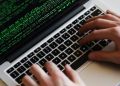 Jóvenes del Sename aprenderán programación para facilitar procesos de reinserción
