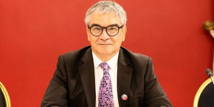 Ministro Mario Marcel descarta impulsar sexto retiro