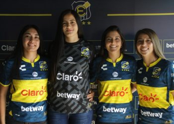 Everton anuncia sus primeros contratos profesionales de fútbol Femenino