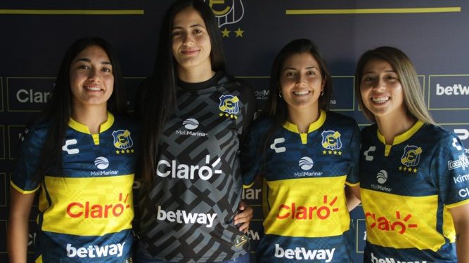 Everton anuncia sus primeros contratos profesionales de fútbol Femenino