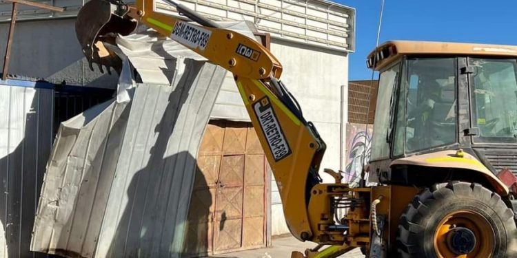 Calama se suma a la demolición de narcocasas: Estaba cerca de colegio