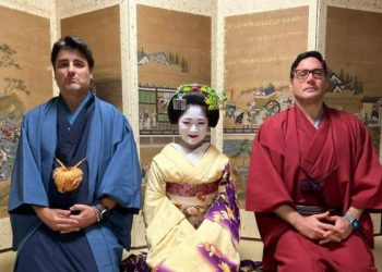 Francisco Saavedra y programa de viajes: «Me chocó India, no fue fácil estar en ese país»