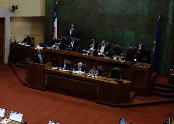 Denuncian a diputado de la república por acoso sexual