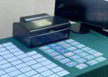 Cae banda criminal de extranjeros que falsificaba cédulas de identidad