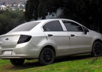 Secuestran y abandonan en una quebrada a conductor de app en Valparaíso