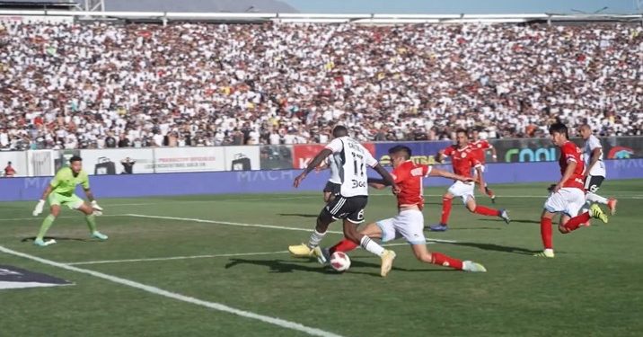 Barrista de Colo Colo fue apuñalado por disputas internas de la Garra Blanca