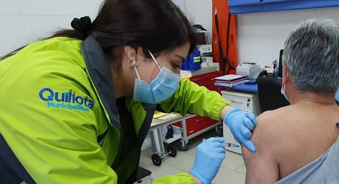 Municipalidad de Quillota habilita 10 puntos de vacunación contra la influenza