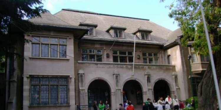 PUCV adquiere Casa Italia en Viña del Mar