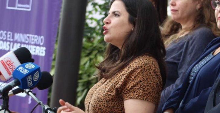 Ministra Orellana se refirió a jugador de Colo Colo acusado de agredir a una mujer