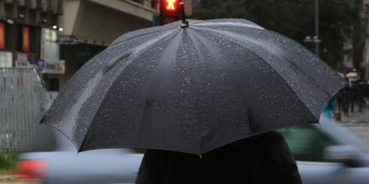 Meteorólogo asegura que lloverá más durante 2023