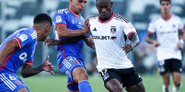 Colo Colo y la U empataron en deslucido clásico marcado por incidentes en las tribunas