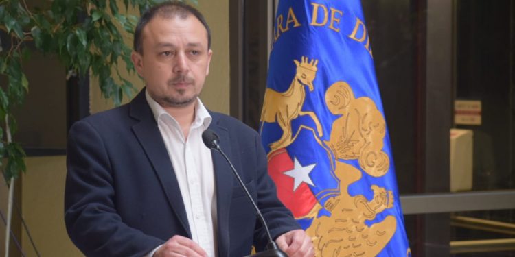 Diputado Cuello oficia a Superintendencia por cierre de sucursales de Chilquinta