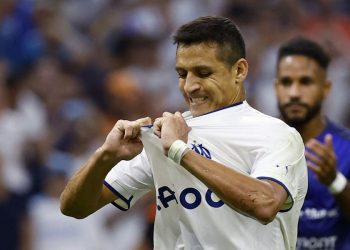 Califican de «mercenario» a Alexis Sánchez en Francia