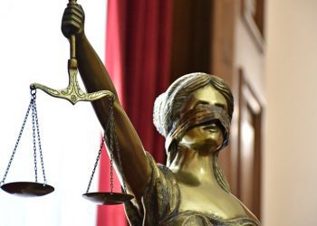 Corte de Santiago rebaja indemnización a víctima de torturas en recinto de la Armada en Valparaíso