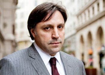 Abogado Francisco Cox critica agenda de seguridad: “Legislatura de matinal”