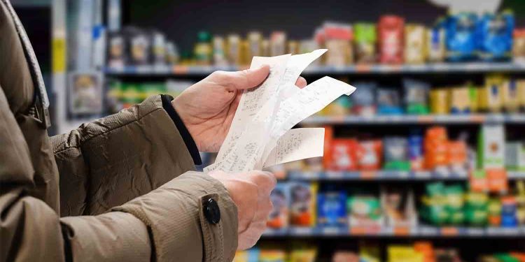 Inflación registra sorpresiva caída: IPC de febrero cae -0,1%