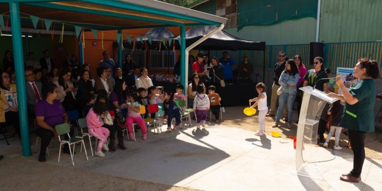 Inauguran obras de renovación de Jardín infantil en Villa Dulce