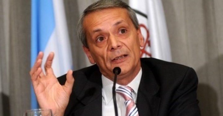 Castrilli afirma que la mitad de los árbitros en Chile no se saben el reglamento