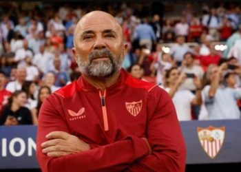 Jorge Sampaoli tiene en mente presentar una denuncia ante la FIFA en contra del Sevilla por su finiquito