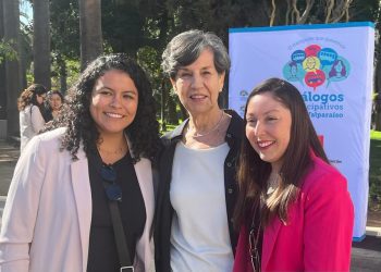 Senadora Allende destaca beneficios de aprobación de las 40 horas