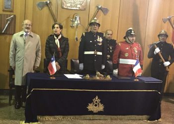 Senadora Allende: «Debemos avanzar a que Bomberos tenga ingresos permanentes»