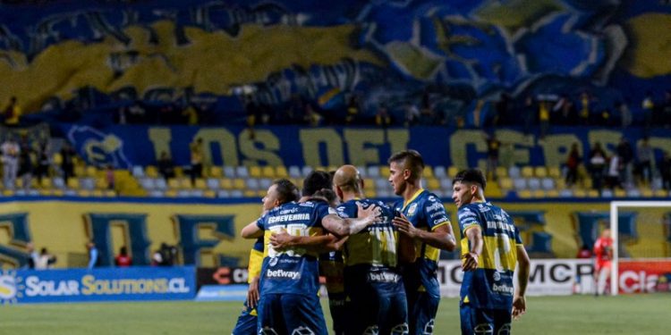 Everton solicita aforo de 10.000 personas para recibir a la «U» en Sausalito