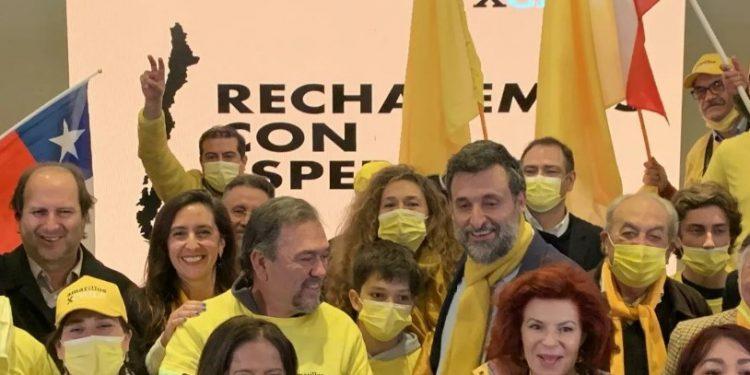 Movimiento Amarillos logra las firmas para constituirse como partido