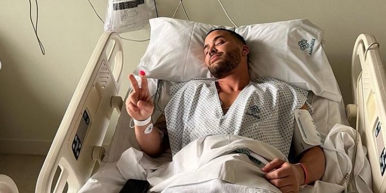 Coach de The Voice tuvo que ser hospitalizado debido a fuerte reacción alérgica